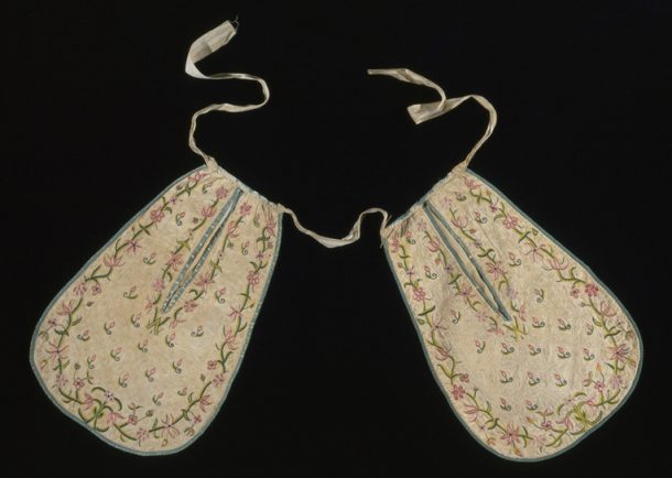 口袋,英格兰,1700 - 1725年,博物馆:t.281&a - 1910。照片©维多利亚和艾伯特博物馆,伦敦