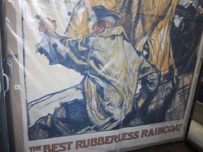 下半部分e.2591 - 1931,一个巨大的广告海报的Zambrene雨衣©维多利亚和艾伯特博物馆,伦敦