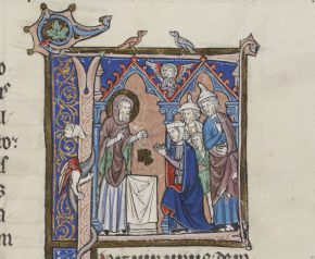 8986 e,叶大圣经(现在被称为Glazier-Rylands圣经),初始F与汉娜跪在一座坛,从国王的第一本书《旧约》。比利时(可能),13世纪。©V&A博物馆。