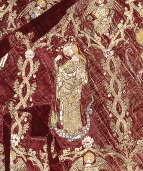 Butler-Bowden应付细节:圣玛格丽特站在龙扭动,用长茎穿刺十字架,英格兰(了),意大利(编织),1330 - 1350。博物馆数量:t.36 - 1955©维多利亚和艾伯特博物馆,伦敦