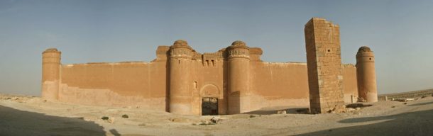 倭玛亚沙漠城堡Qasr al-Hayr al-Sharqi叙利亚沙漠的中间。©埃里克·阿尔伯斯