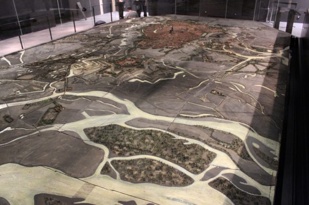 图1:物理尺度模型的斯特拉斯堡1/600措施大约12 m x 6 m (72 m²)
