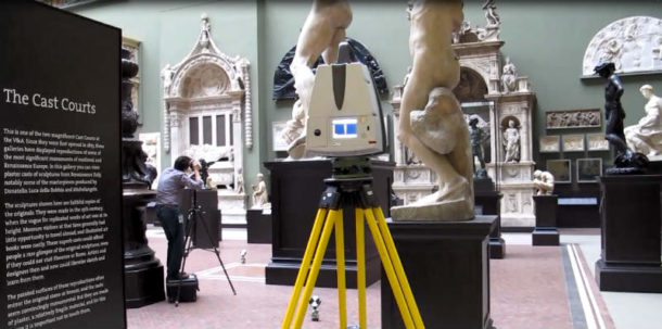 与激光雷达数据捕获激光扫描仪(前景)和摄影(背景)。图像Johanna Puisto©维多利亚和艾伯特博物馆,伦敦。